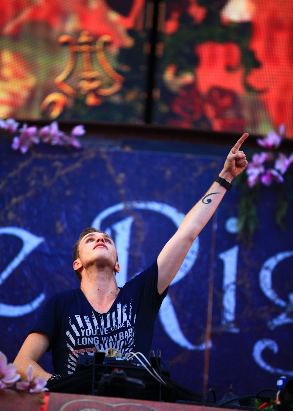 TomorrowWorld (2015) – Stranded in the Mud (image credits: wikimedia)