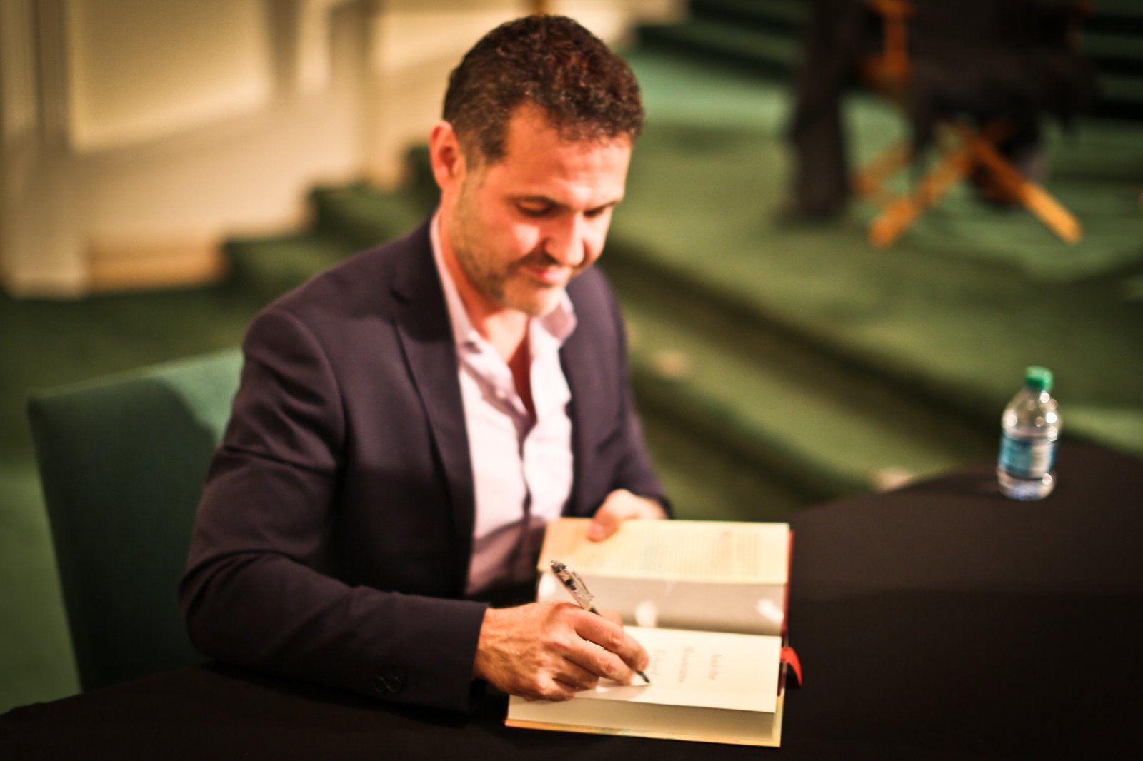 The Kite Runner by Khaled Hosseini (2003) (image credits: wikimedia)
