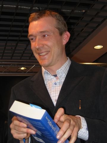Cloud Atlas by David Mitchell (2004) (image credits: wikimedia)