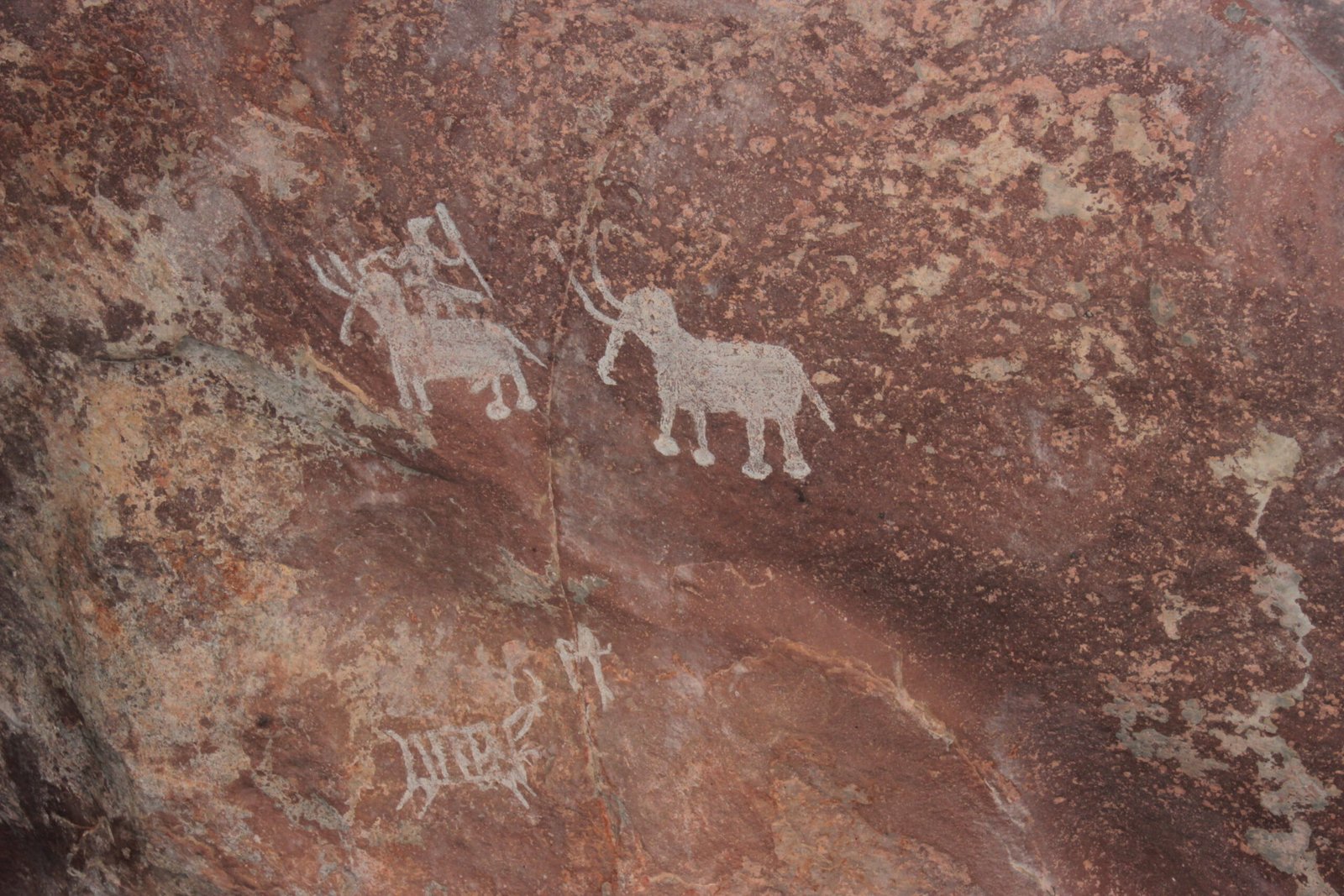 Cave Art and Symbolic Markings (image credits: wikimedia)