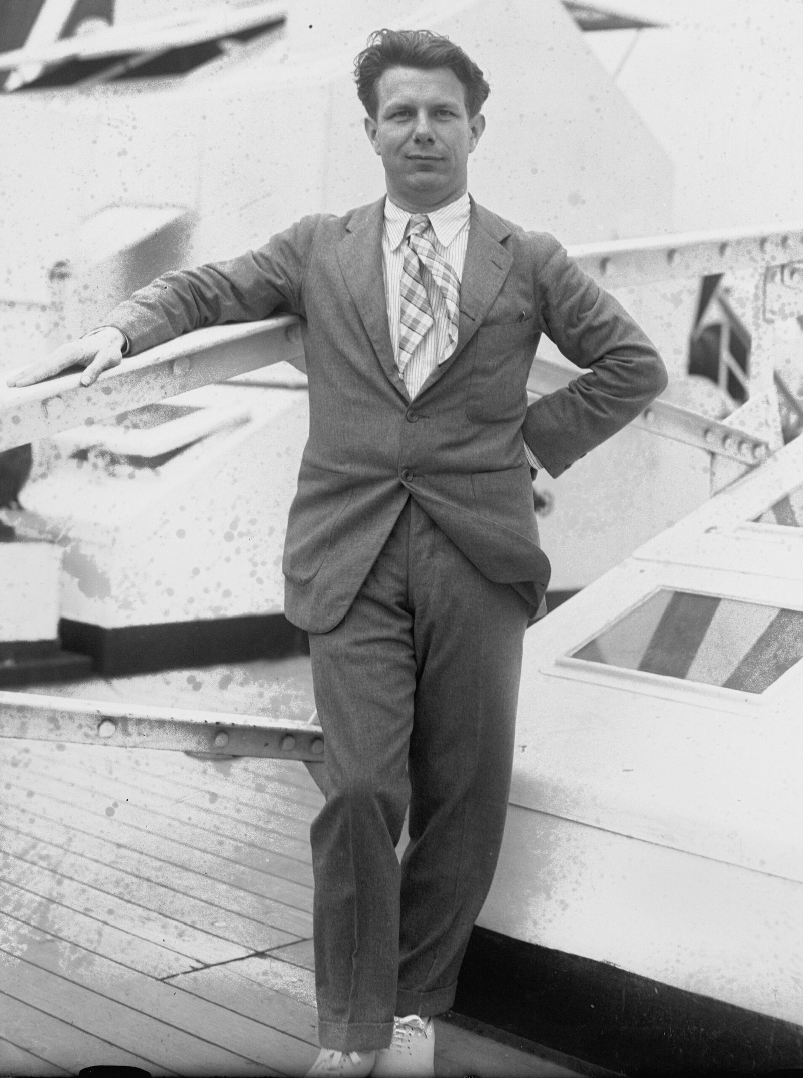 Self-Driving Cars – Norman Bel Geddes (1939) (image credits: wikimedia)