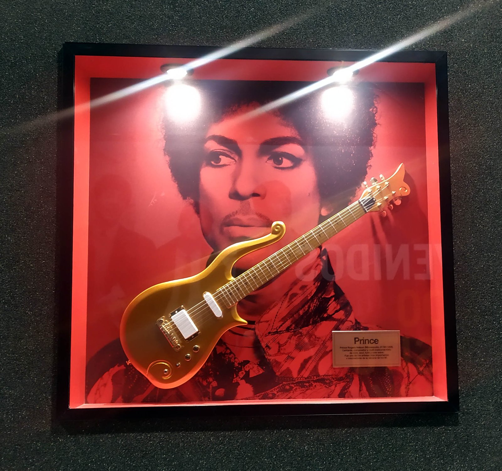 Prince – “Purple Rain” (image credits: wikimedia)