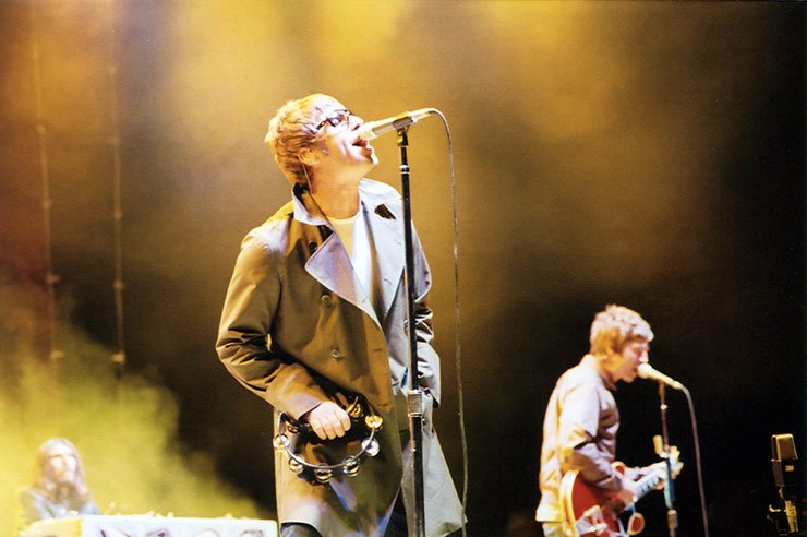 “Supersonic” – Oasis (image credits: wikimedia)
