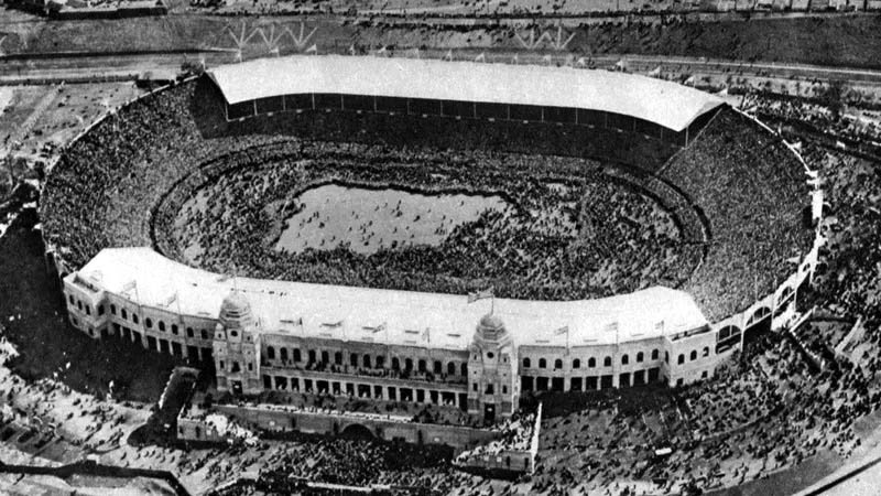 Wembley Stadium (Original) (London, UK) (image credits: wikimedia)