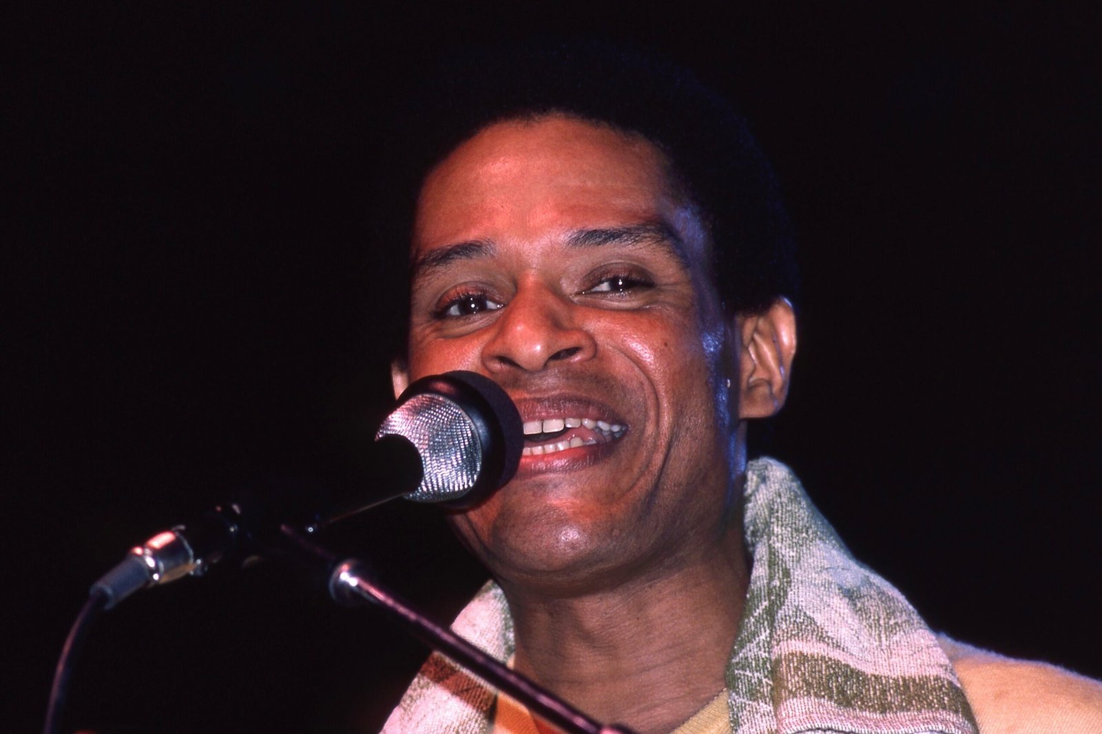 Moonlighting – Theme by Al Jarreau (image credits: wikimedia)