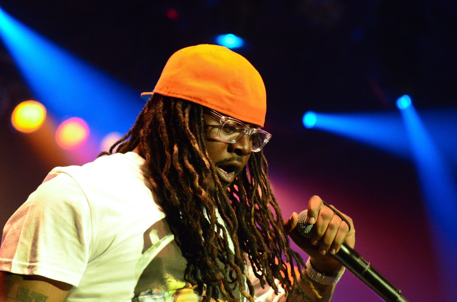 How Lil Wayne and T-Pain Cashed In on Your Pocket (image credits: wikimedia)
