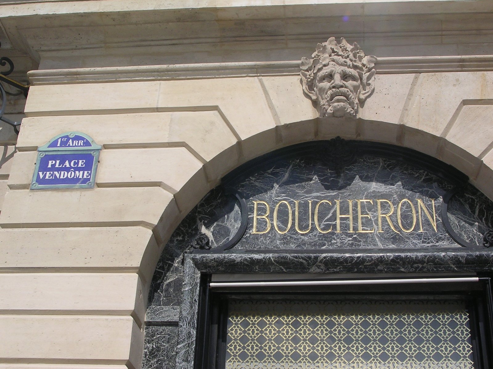 Boucheron: Parisian Flair Since 1858 (image credits: wikimedia)