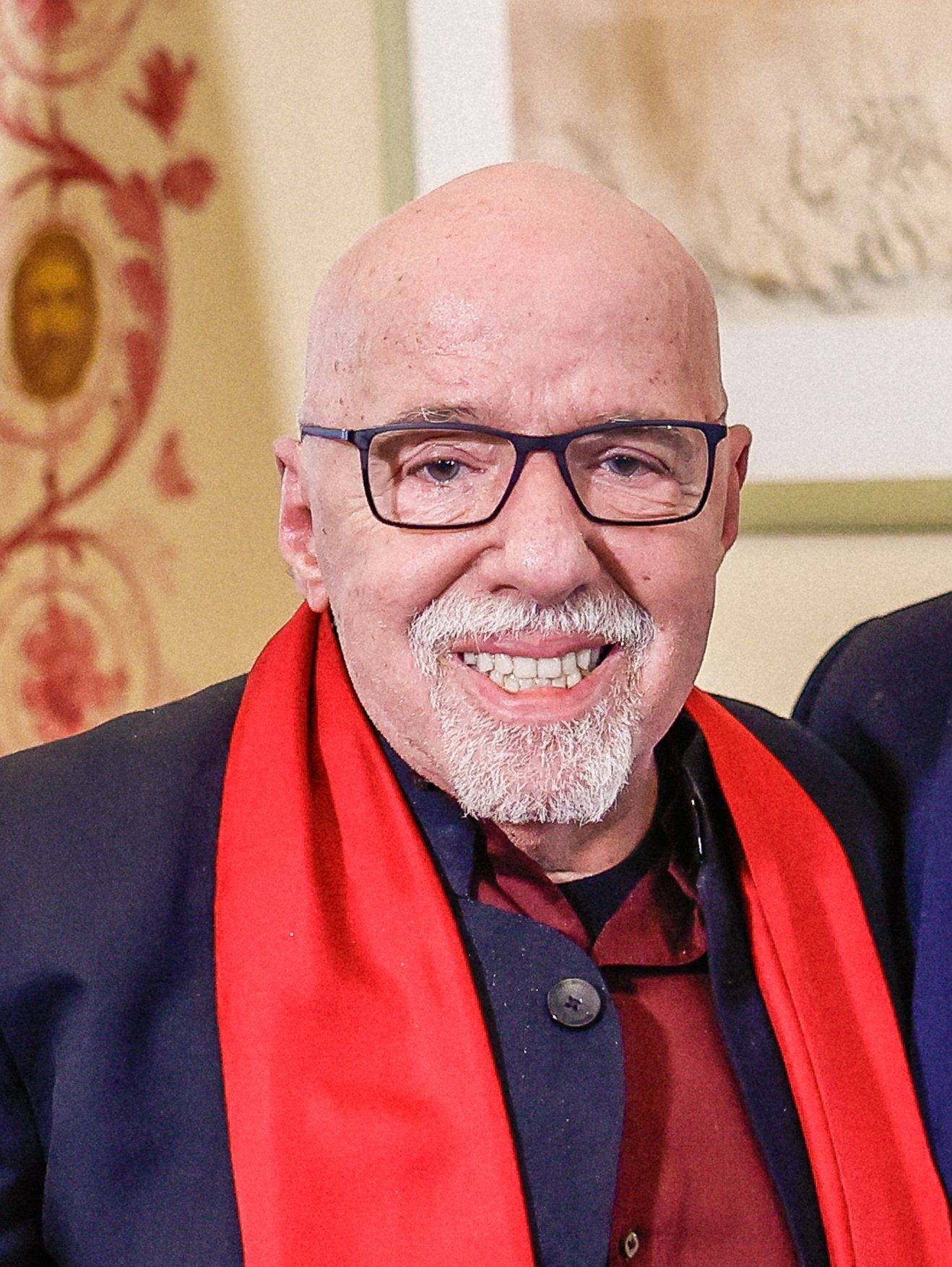 The Alchemist – Paulo Coelho (image credits: wikimedia)