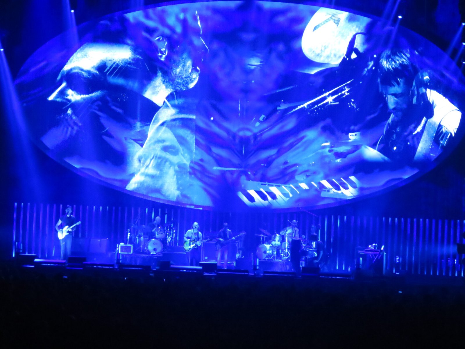 9. “Banana Co.” by Radiohead (image credits: wikimedia)