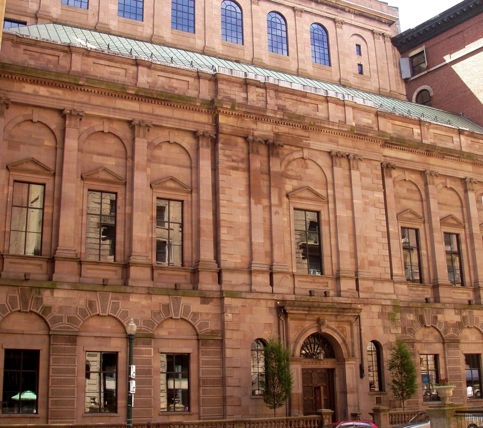 The Boston Athenaeum: A Gilded Age Retreat (image credits: wikimedia)