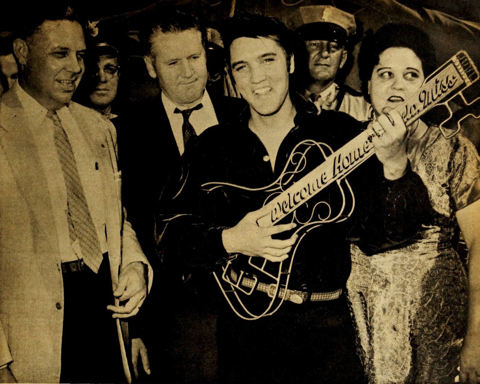 The Birth of Rock ’n’ Roll: Elvis Presley’s First TV Appearance (1956) (image credits: wikimedia)