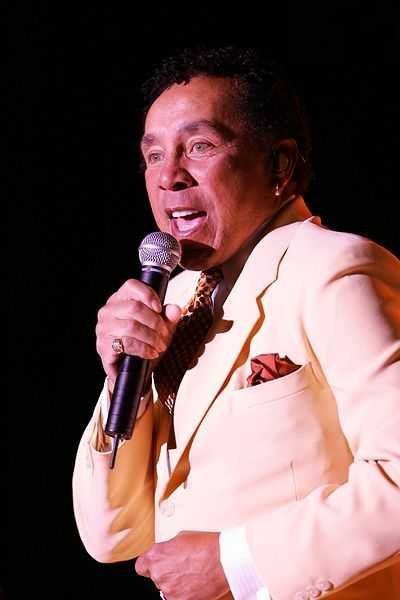 Cruisin' - Smokey Robinson & Jermaine Jackson (image credits: wikimedia)