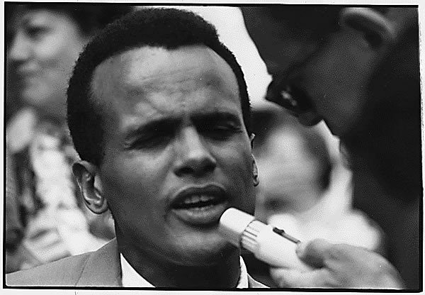 Harry Belafonte: The Singer Who Funded the Struggle (image credits: flickr)