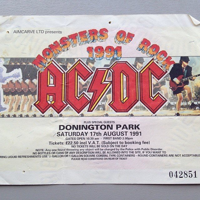 Live at Donington (1993) – AC/DC (image credits: flickr)