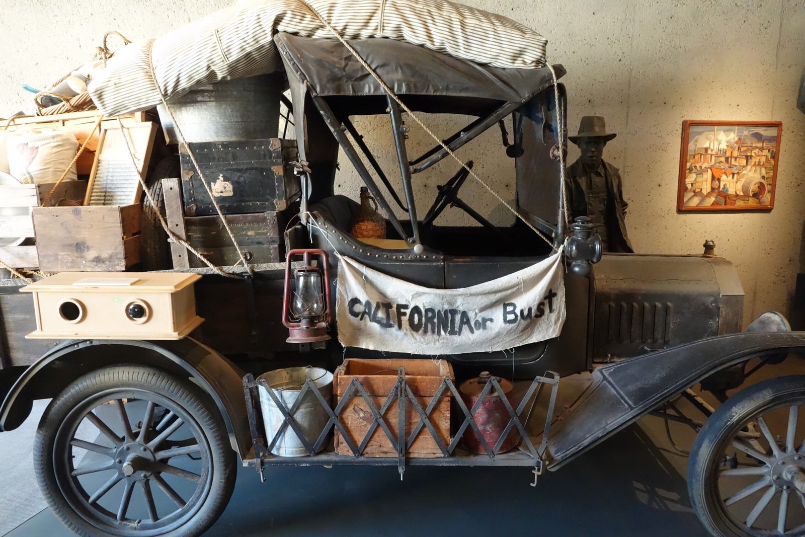 Dust Bowl Migration: The Grapes of American Wrath (image credits: wikimedia)