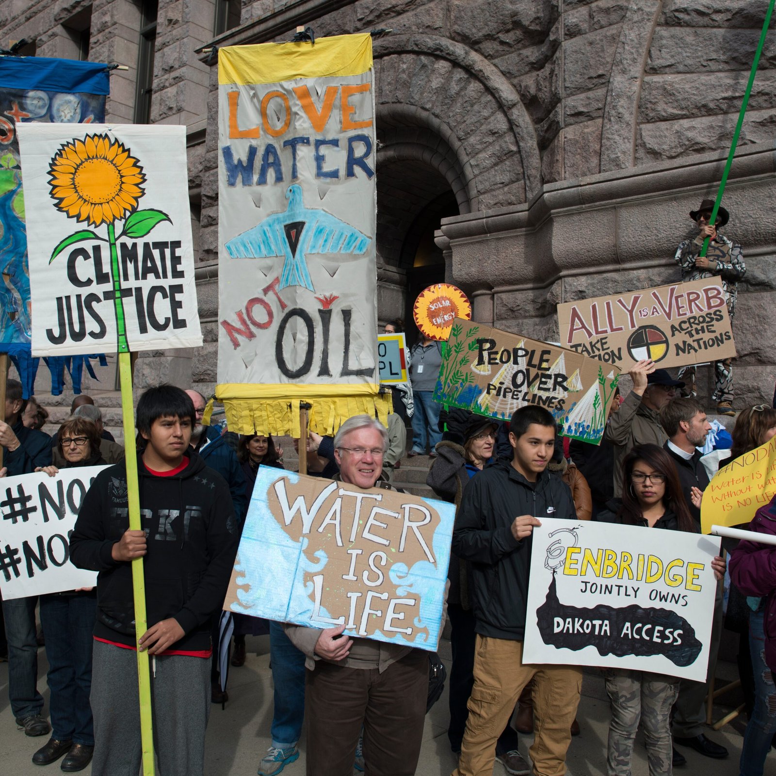 Standing Rock and Indigenous Protest Songs (image credits: wikimedia)
