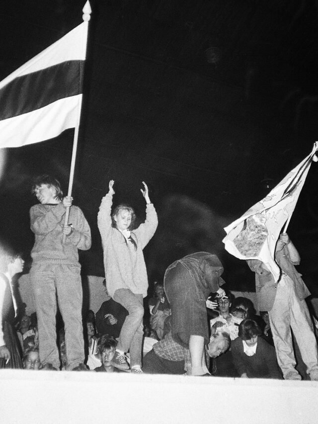 10 Iconic Protests Fueled by Music