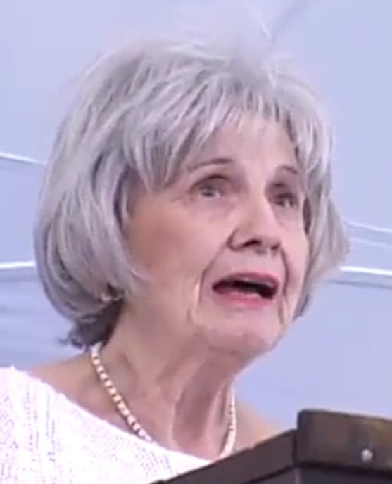 Alice Munro: The Contemporary Queen of Short Stories (image credits: wikimedia)