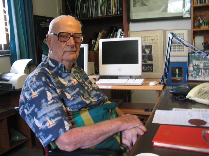 5. Arthur C. Clarke and Satellite Communication (image credits: flickr)