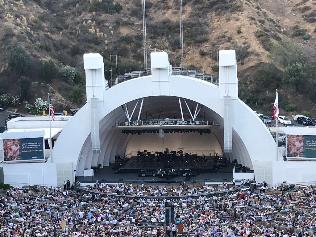 The Hollywood Bowl - Classical Meets Popular Under the Stars (image credits: flickr)