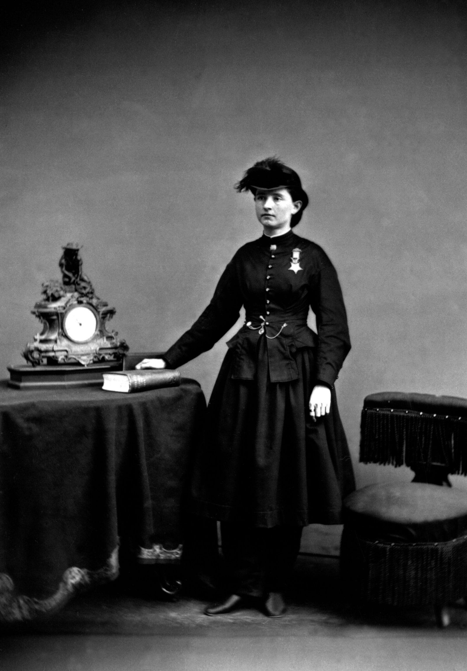 Mary Edwards Walker: The Only Woman to Receive the Medal of Honor (image credits: wikimedia)