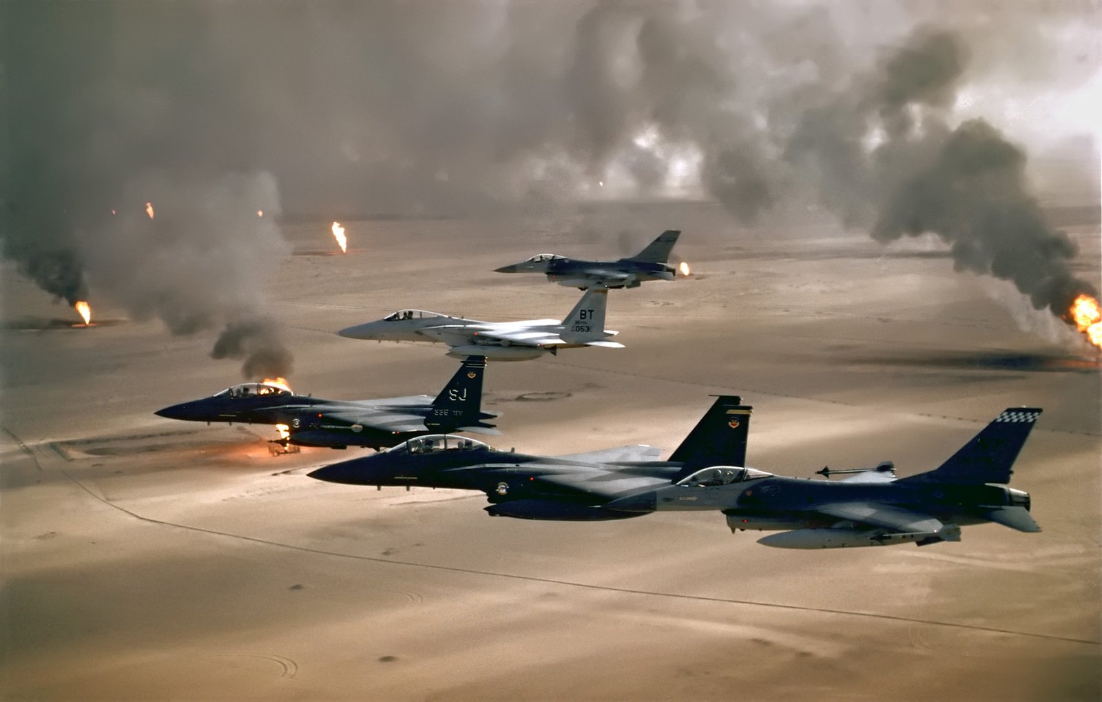 Desert Storm: America's Military Redemption (image credits: wikimedia)