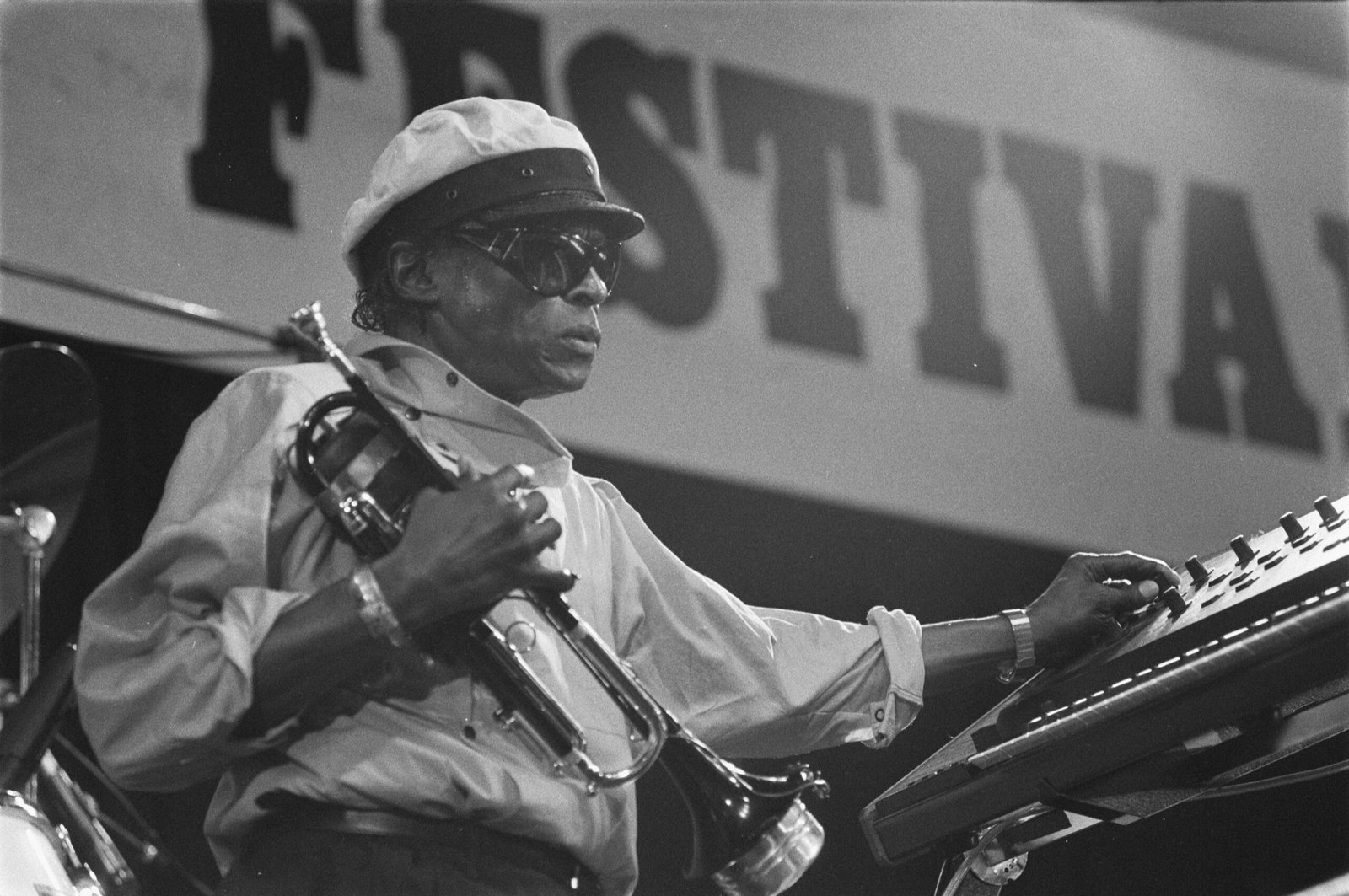 Miles Davis and the Art of Reinvention (image credits: wikimedia)