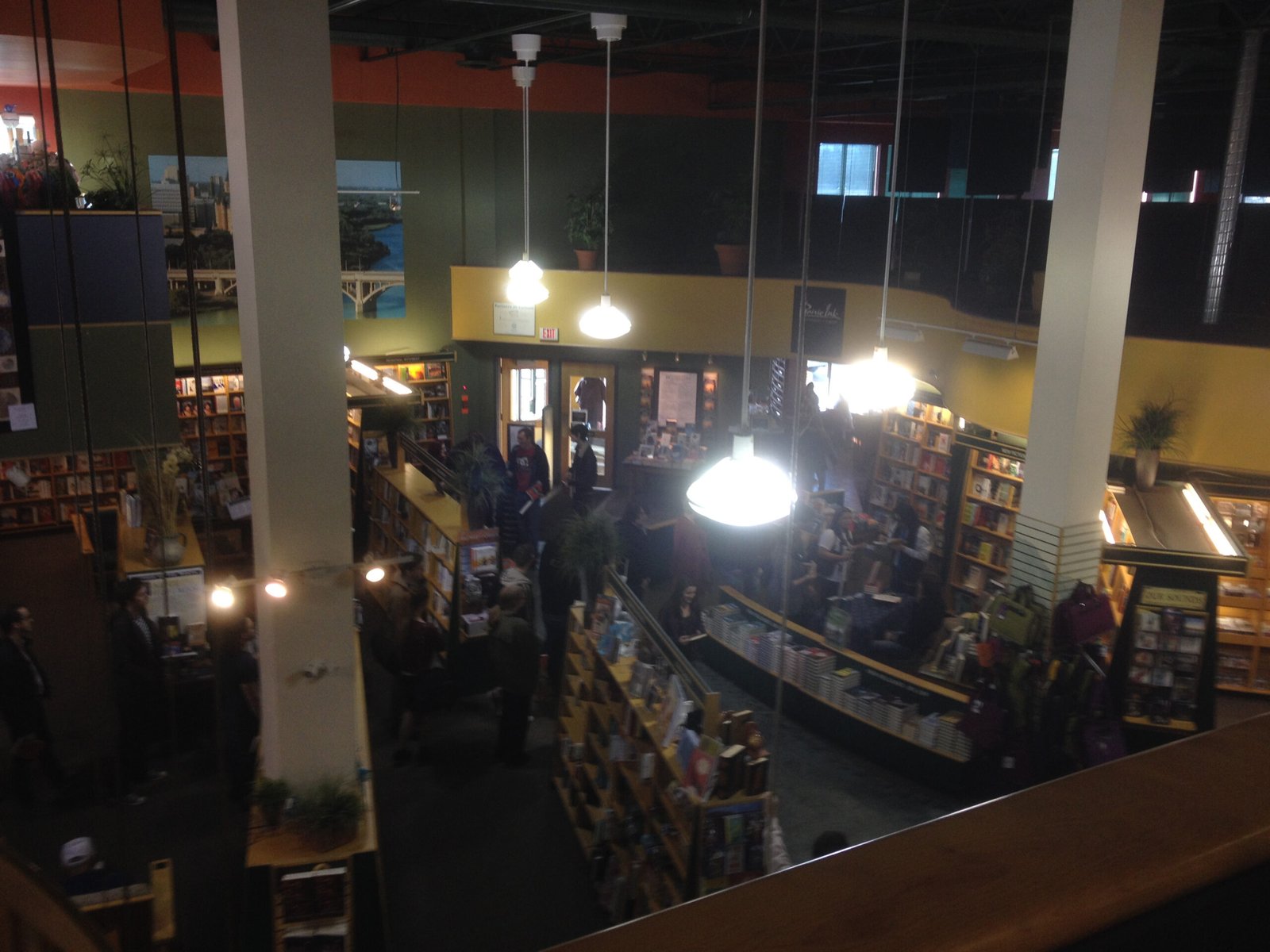 Robinson's Books - Seattle's Speculative Fiction Laboratory (image credits: wikimedia)