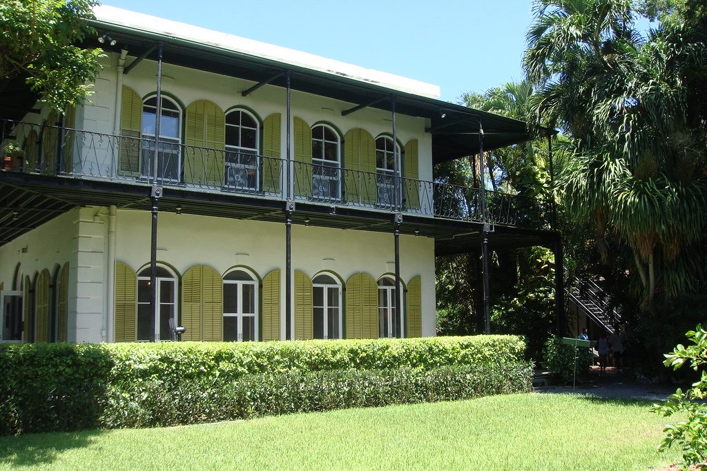 Hemingway's Key West Home – Key West, Florida (image credits: flickr)