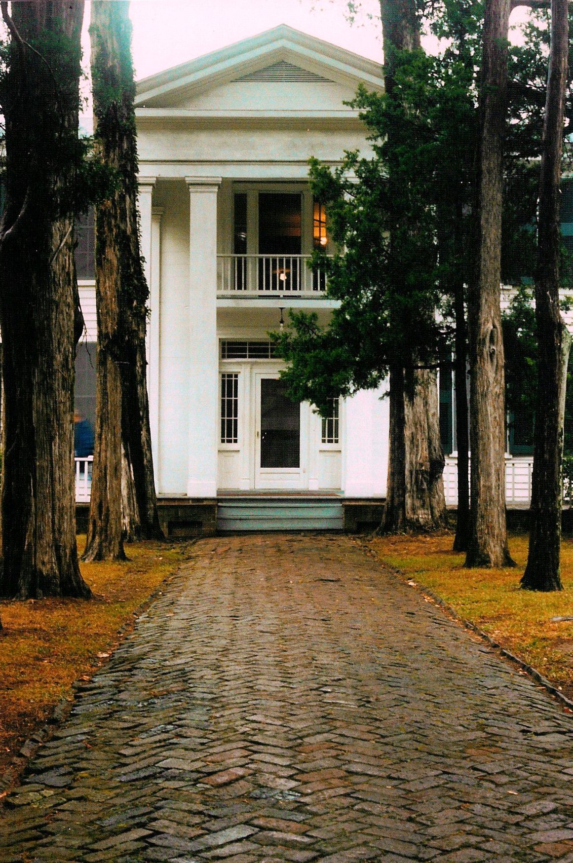 Rowan Oak – Oxford, Mississippi (image credits: wikimedia)