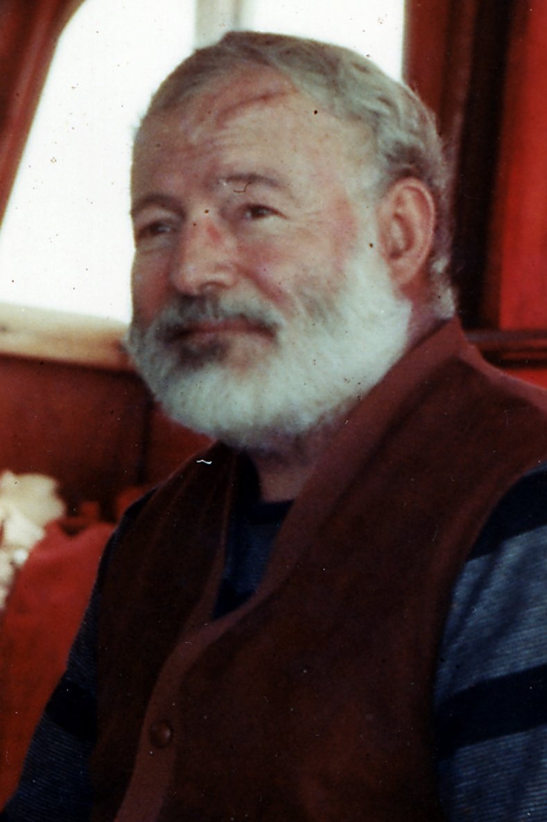 Ernest Hemingway: The Wounded Warrior (image credits: wikimedia)