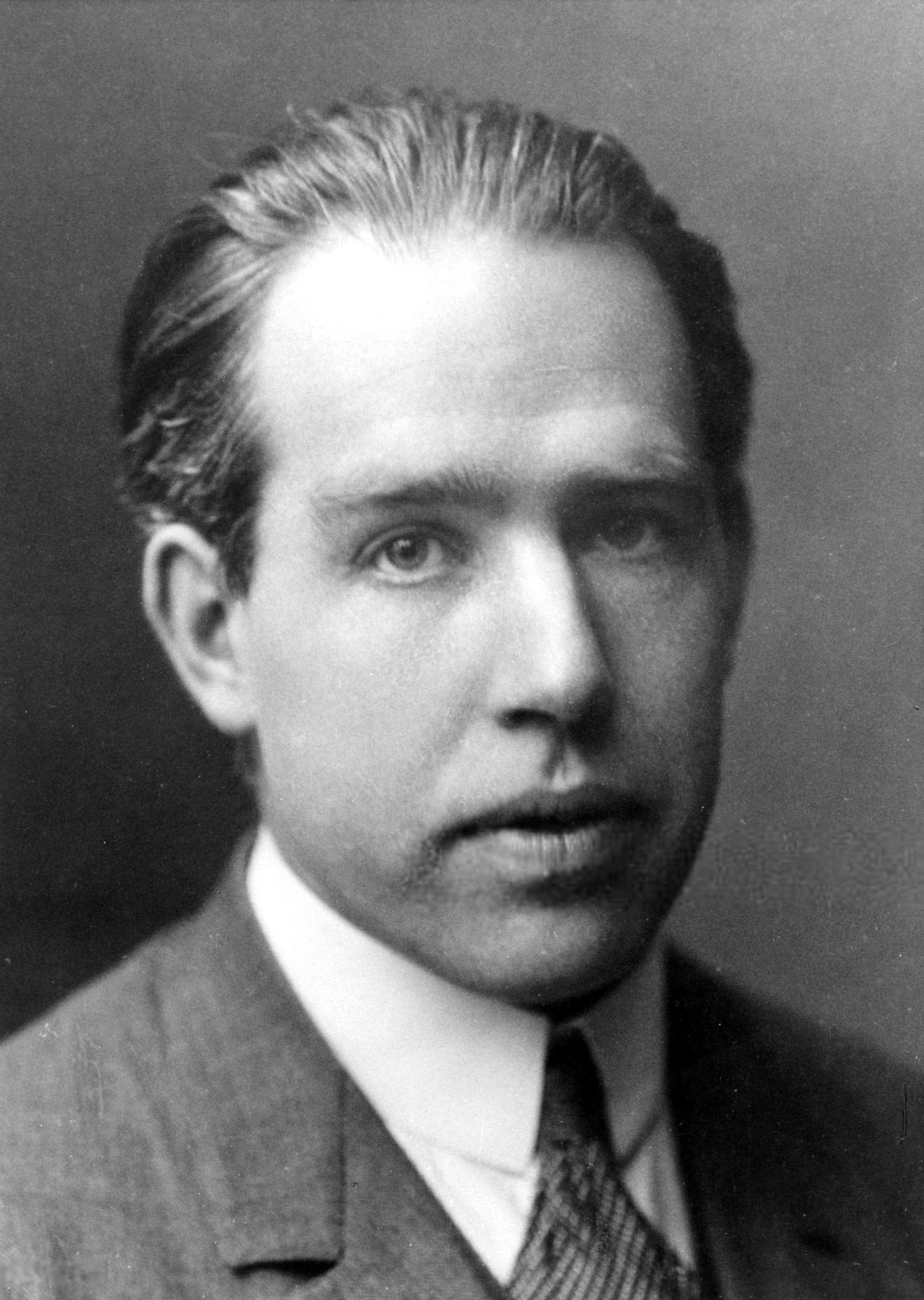 Niels Bohr: The Architect of Atomic Theory (image credits: wikimedia)