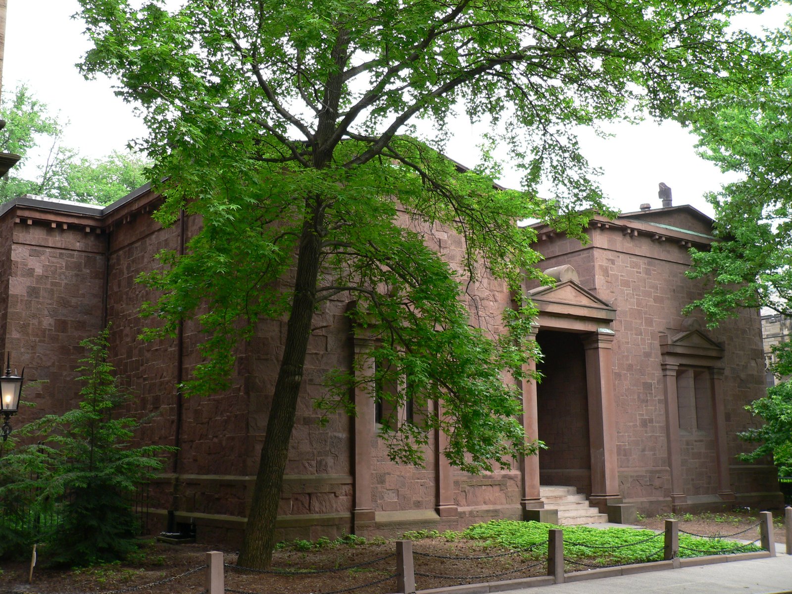 15 Secret Societies Hidden in American Literature