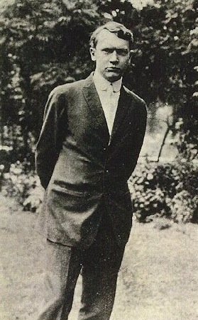 Vachel Lindsay: The Forgotten Father of Performance Poetry (image credits: wikimedia)