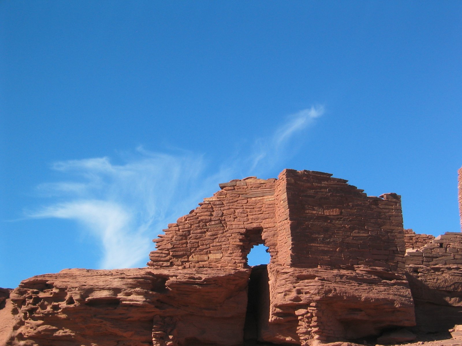 Santa Fe's Hidden Puebloan Foundations (image credits: wikimedia)