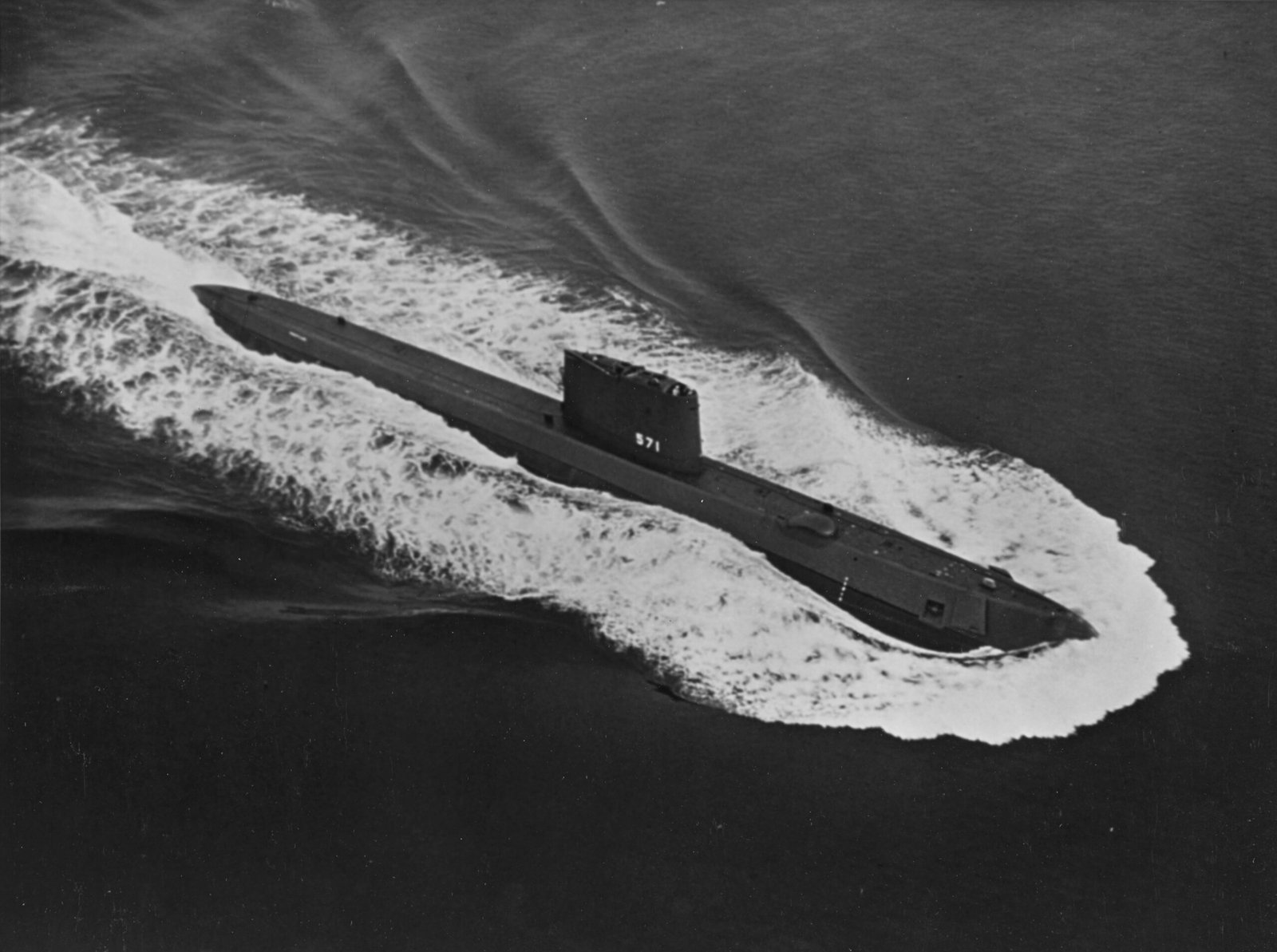 Operation Sunshine: Submarines Under the Arctic (image credits: wikimedia)