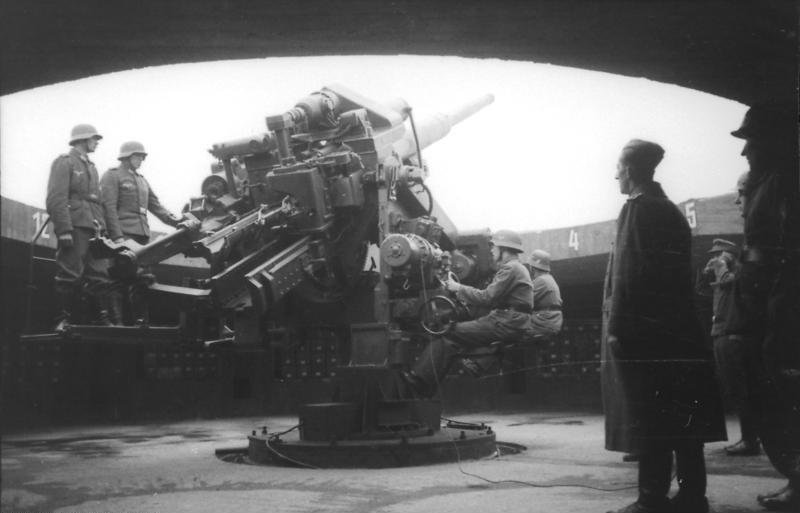 Under Heavy Fire (image credits: wikimedia)