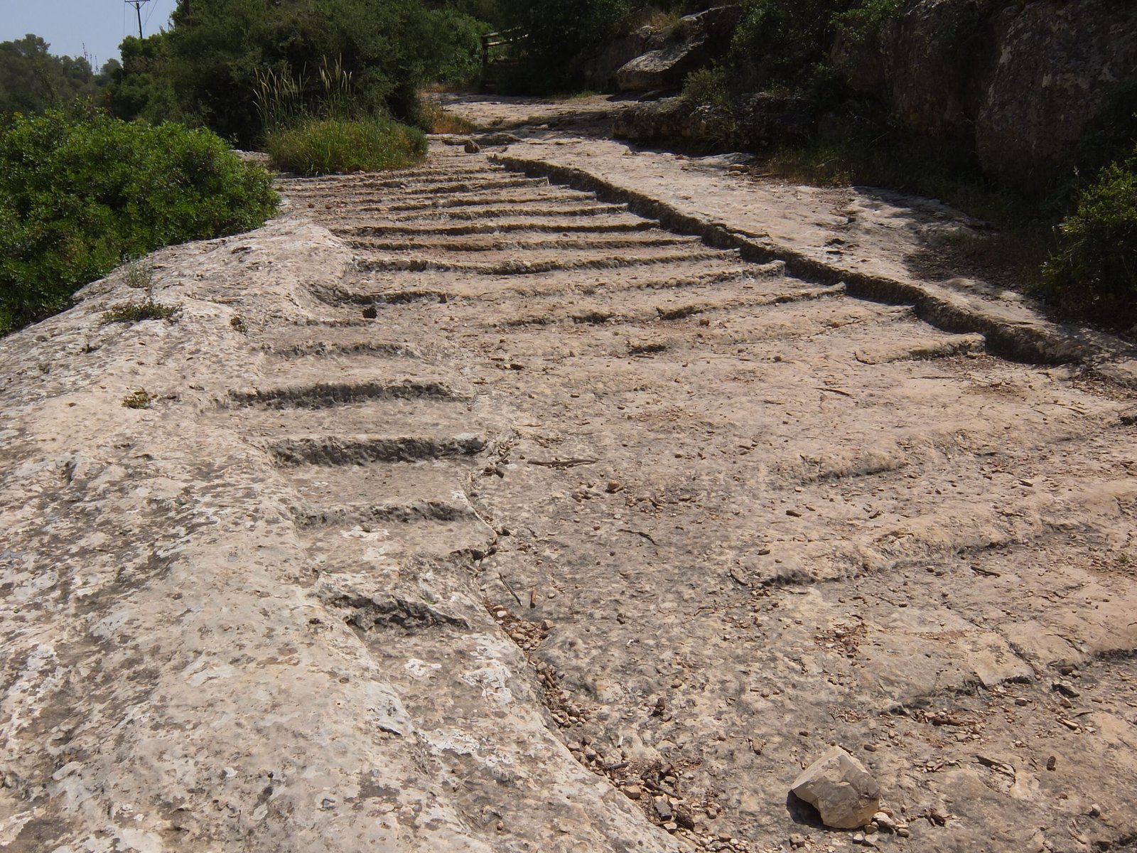 From Roman Roads to American Highways (image credits: wikimedia)