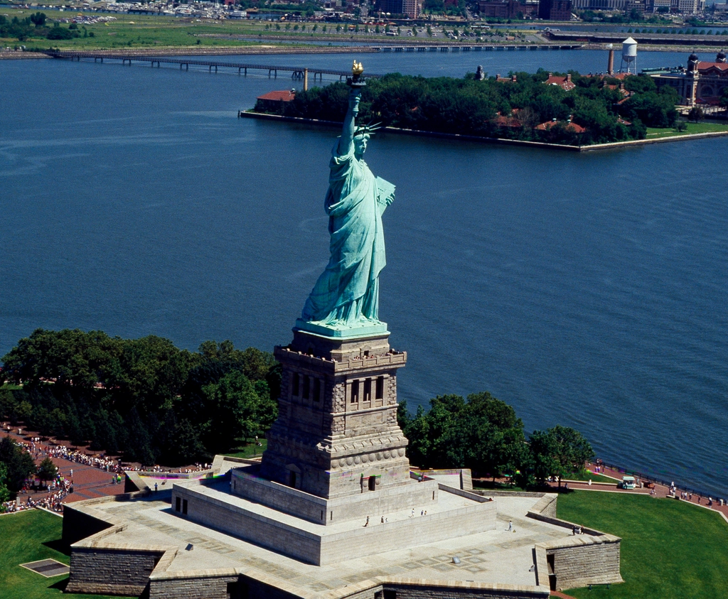 Ellis Island – A Site of Both Welcome and Rejection (image credits: rawpixel)
