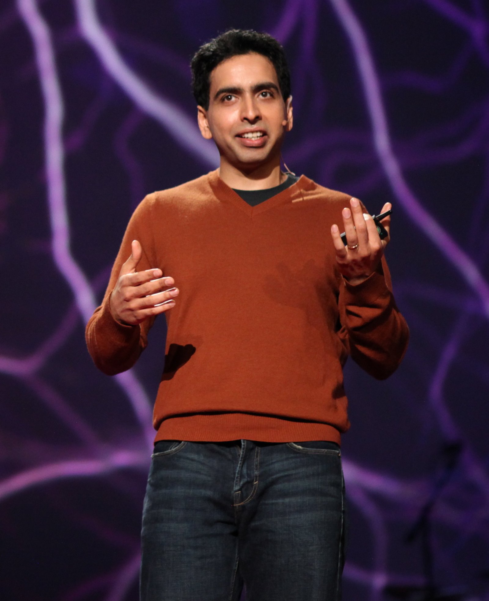 Education Disruptors and Online Learning Pioneers (image credits: wikimedia)