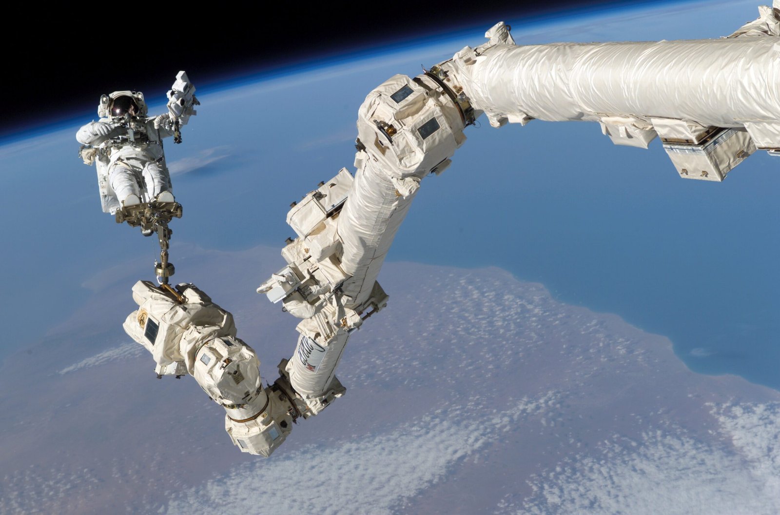 Space Exploration Visionaries (image credits: wikimedia)