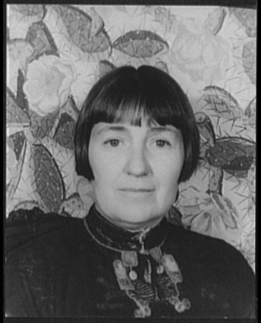 Mabel Dodge Luhan Salon - From Manhattan Radicals to New Mexico Mysticism (1912-1930s) (image credits: wikimedia)