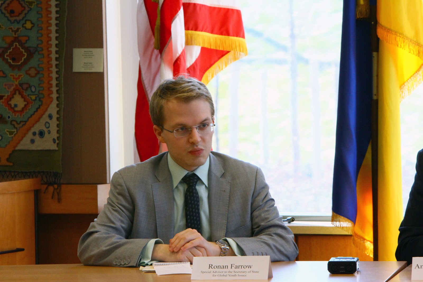 Ronan Farrow: Exposing Abuse and Empowering Victims (image credits: Flickr, Public domain, https://commons.wikimedia.org/w/index.php?curid=65780369)