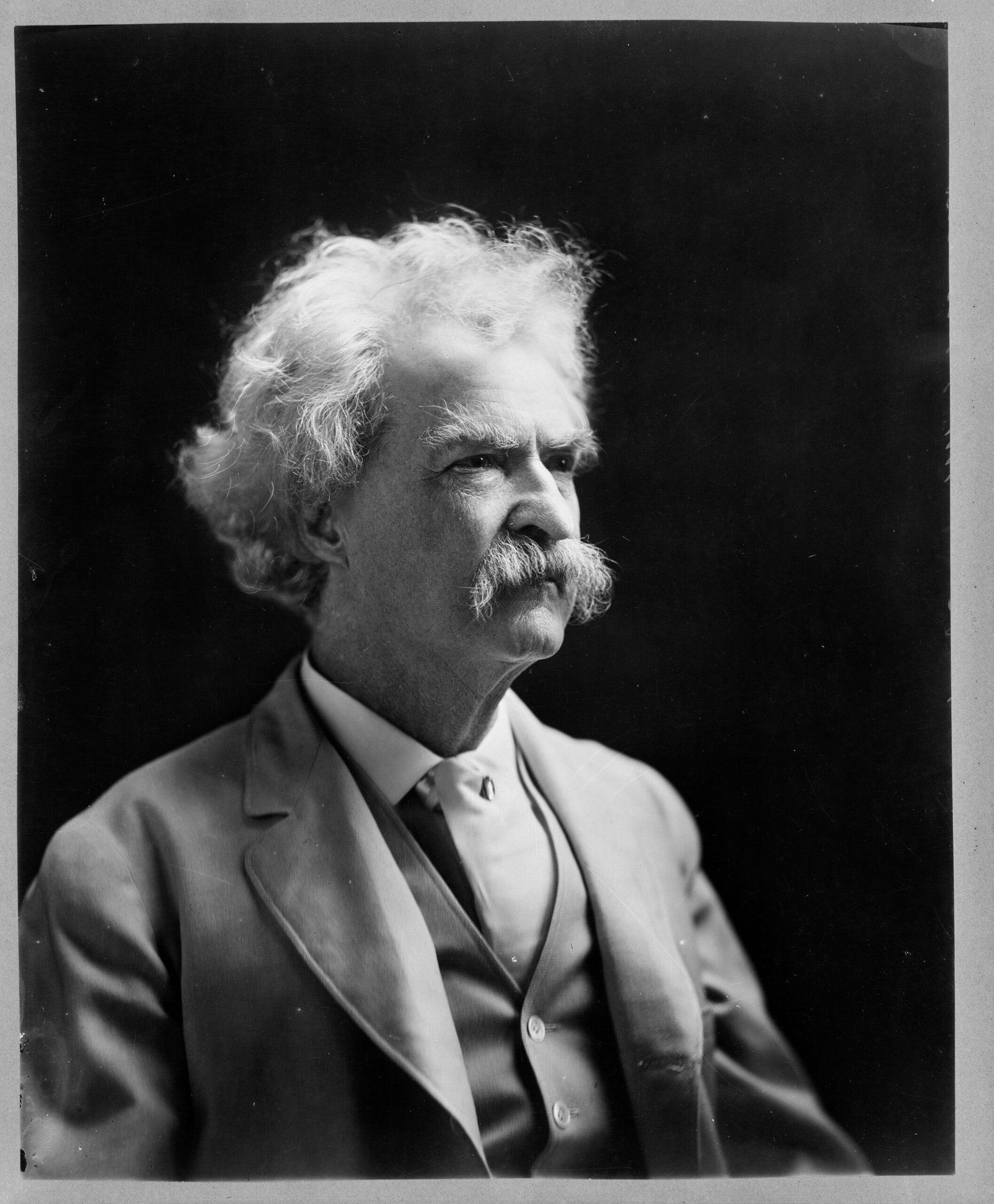 Mark Twain and the Philippine-American War (image credits: Library of Congress

Catalog: https://lccn.loc.gov/2004672770
Image download: https://cdn.loc.gov/service/pnp/cph/3a00000/3a08000/3a08800/3a08820v.jpg
Original url: https://www.loc.gov/pictures/item/2004672770/, Public domain, https://commons.wikimedia.org/w/index.php?curid=67483269)