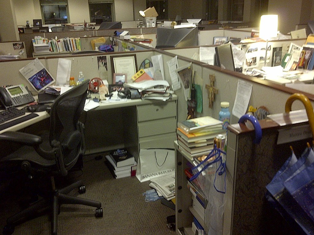 The Birth of the Newsroom “City Desk” (image credits: flickr)