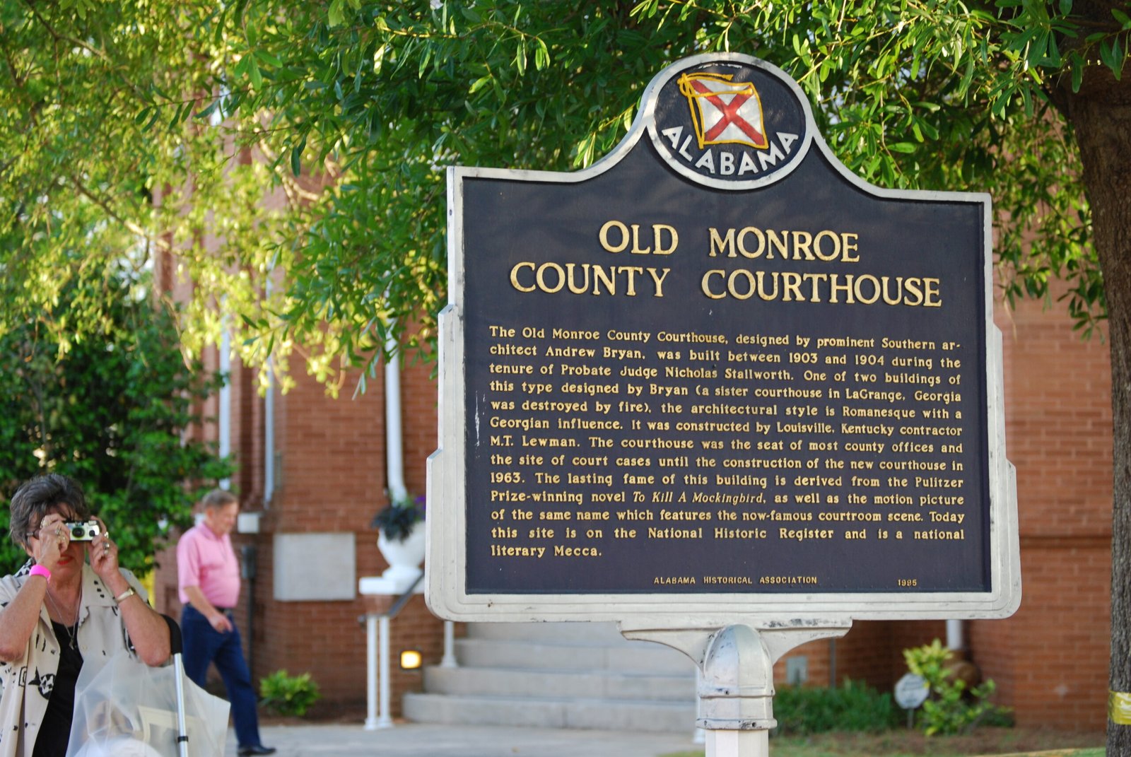 Monroeville, Alabama: Where Mockingbirds Sing (image credits: wikimedia)