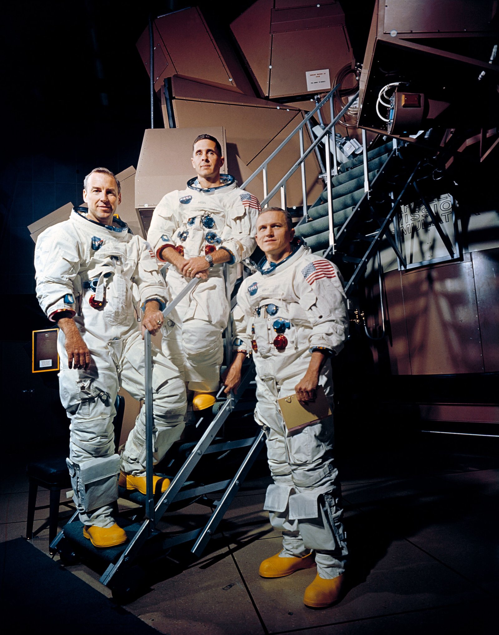 Rocket Men by Robert Kurson (image credits: By NASA, Public domain, https://commons.wikimedia.org/w/index.php?curid=6449791)
