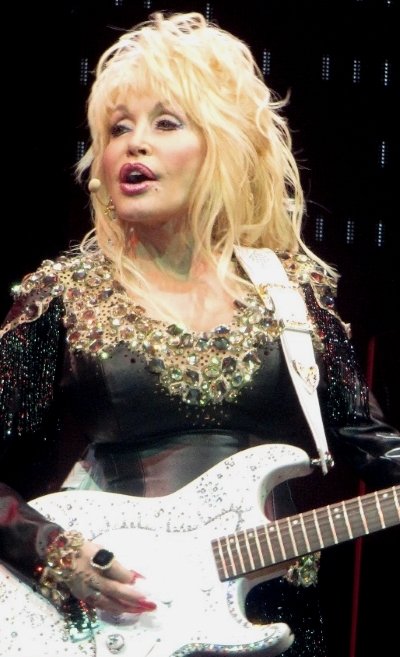 Dolly Parton – 9 to 5 (image credits: wikimedia)