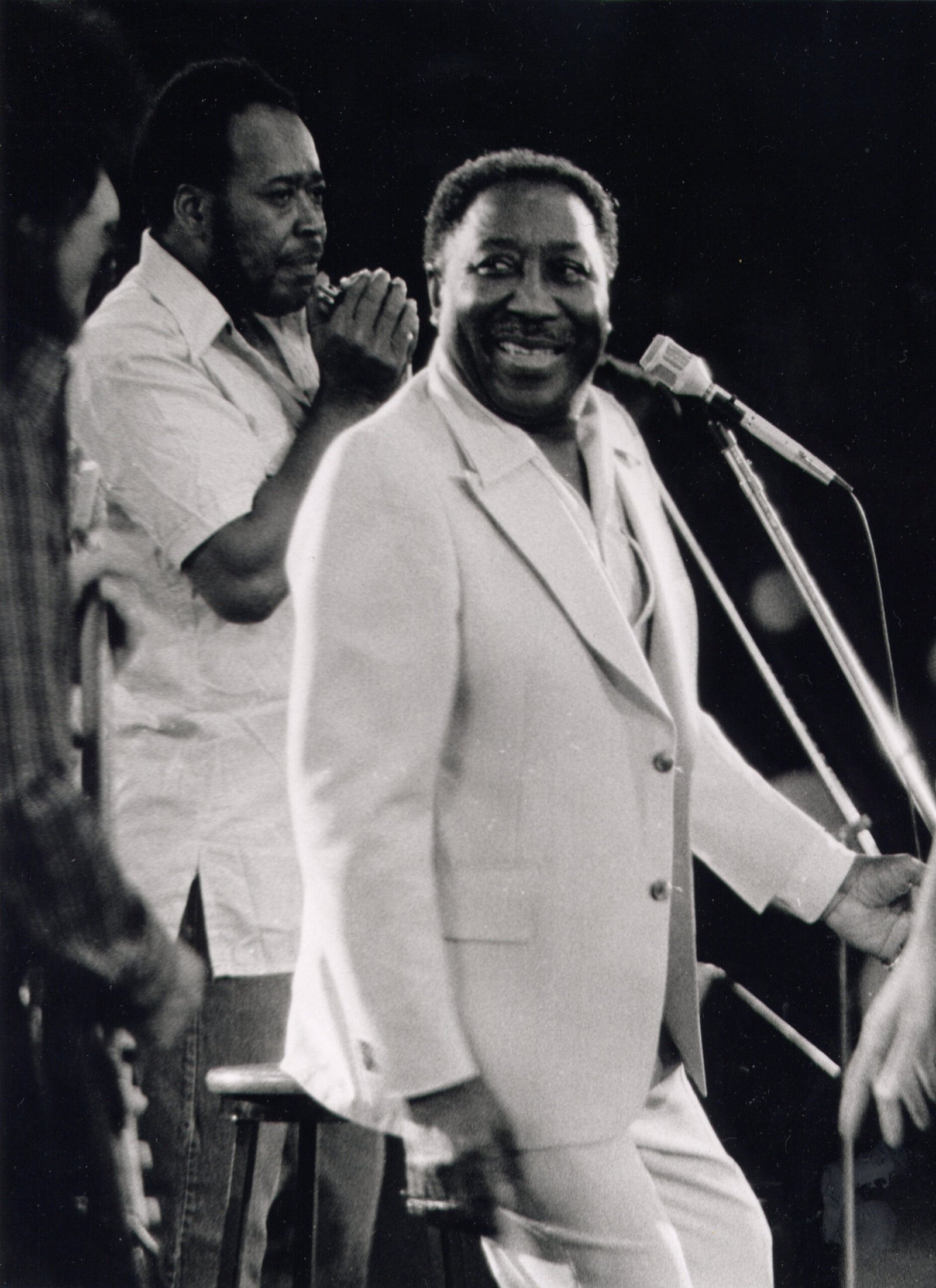 Muddy Waters – From Cotton Fields to Chess Records (image credits: originally posted to Flickr as Muddy Waters, CC BY-SA 2.0, https://commons.wikimedia.org/w/index.php?curid=6706696)