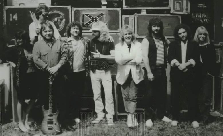 18. Lynyrd Skynyrd (image credits: item front back, Public domain, https://commons.wikimedia.org/w/index.php?curid=68610462)